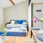 Duplex D Exception Au Coeur De Clermont-Ferrand